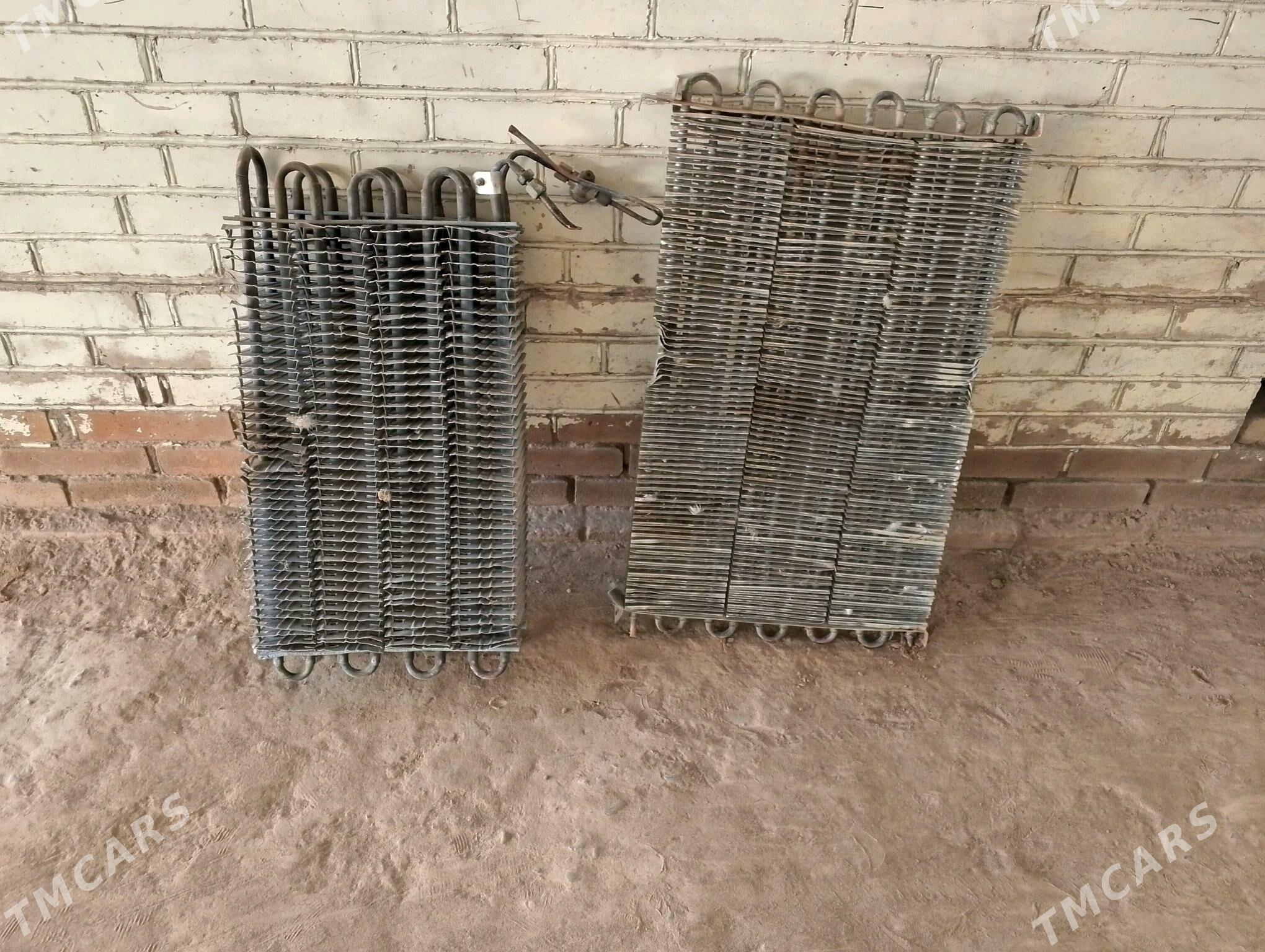 radiyatyr sparitil - Halaç - img 1