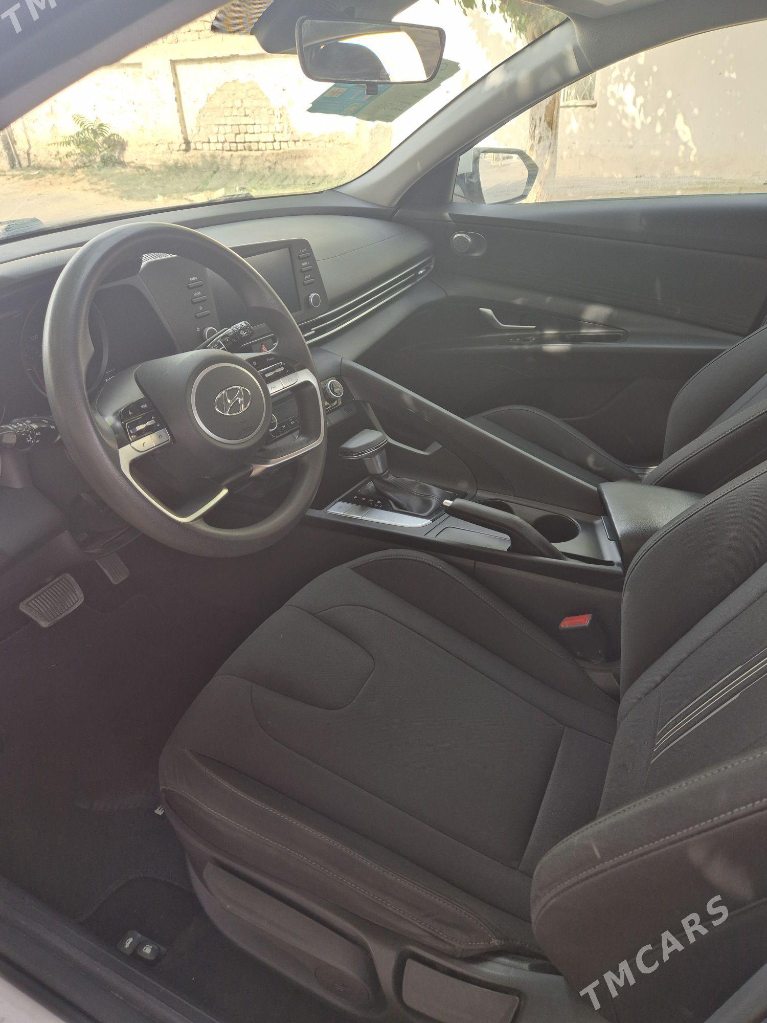 Hyundai Elantra 2021 - 225 000 TMT - Aşgabat - img 6
