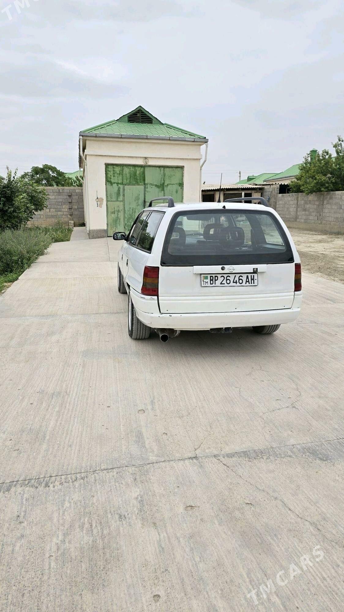 Opel Astra 1996 - 42 000 TMT - Gökdepe - img 3