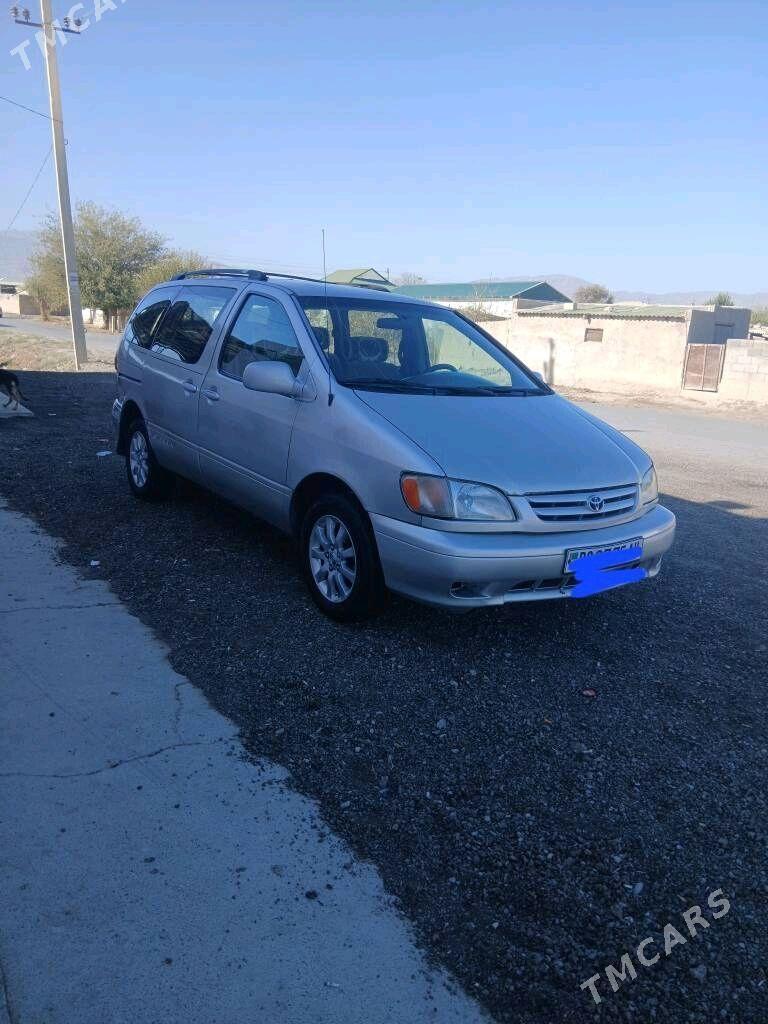 Toyota Sienna 2002 - 138 000 TMT - Bäherden - img 2