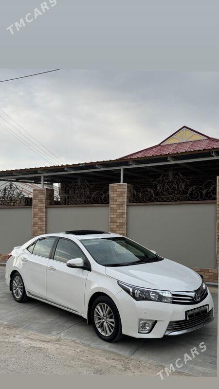 Toyota Corolla 2015 - 285 000 TMT - Бахарден - img 4