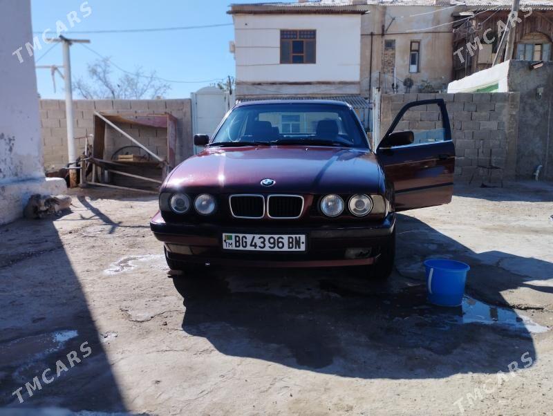 BMW 5 Series 1991 - 70 000 TMT - Balkanabat - img 3