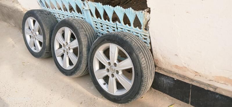 17 Lexus disga 2 800 TMT - Köýtendag - img 2