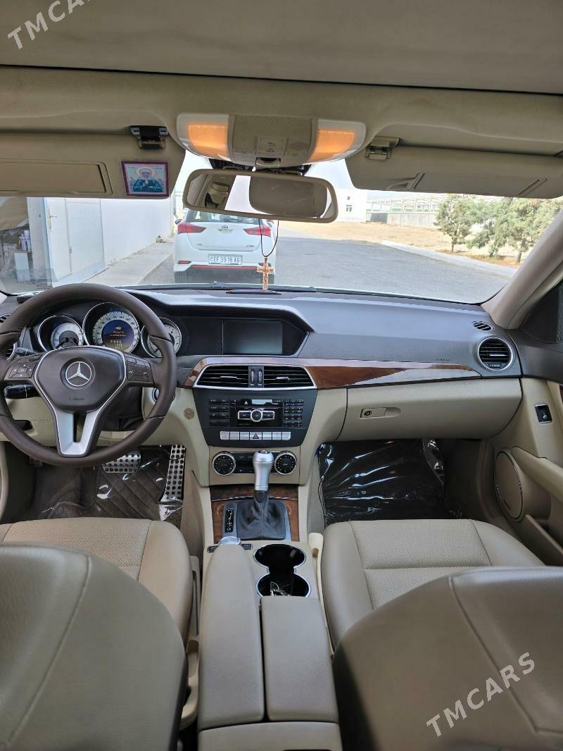 Mercedes-Benz C350 2012 - 235 000 TMT - Aşgabat - img 3