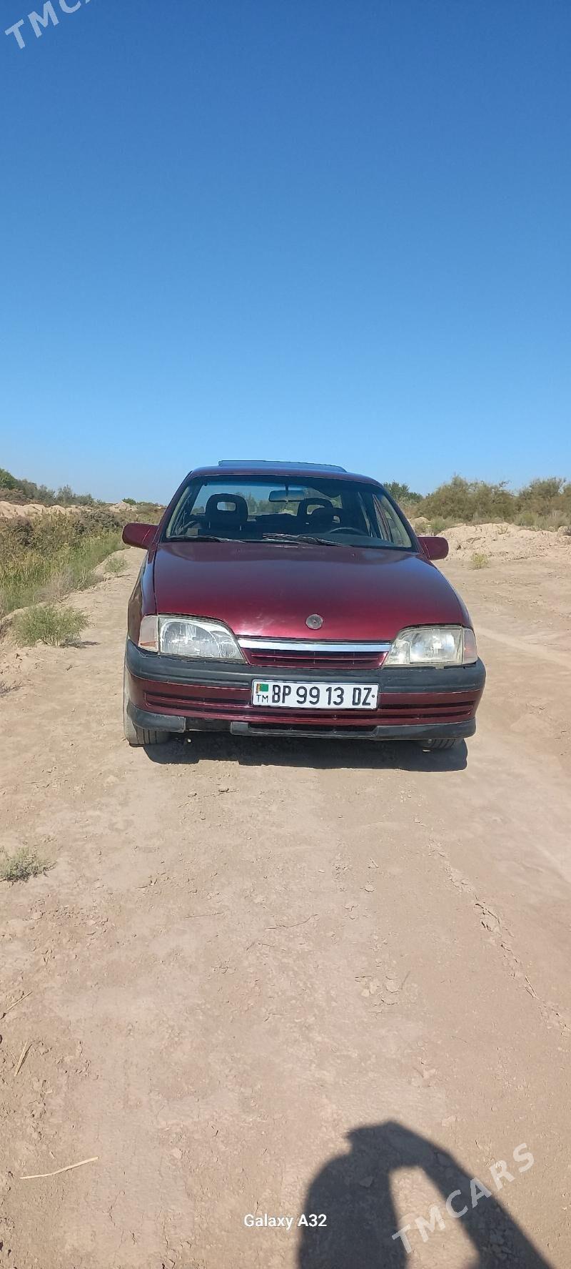 Opel Omega 1992 - 28 000 TMT - Boldumsaz - img 1