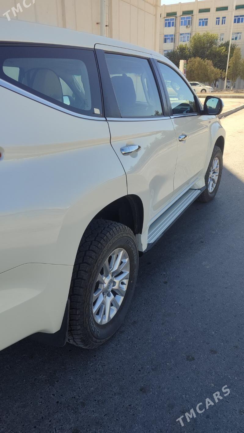 Mitsubishi Montero Sport 2020 - 390 000 TMT - Туркменабат - img 6