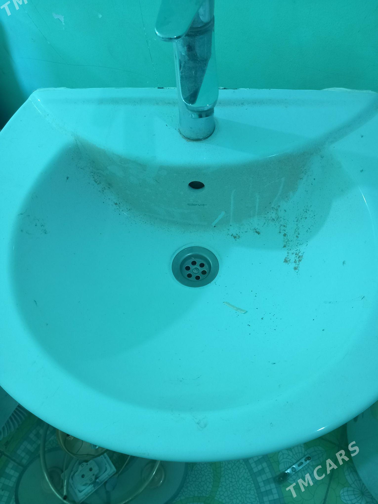 Умывальник айнасы билен - Aşgabat - img 3