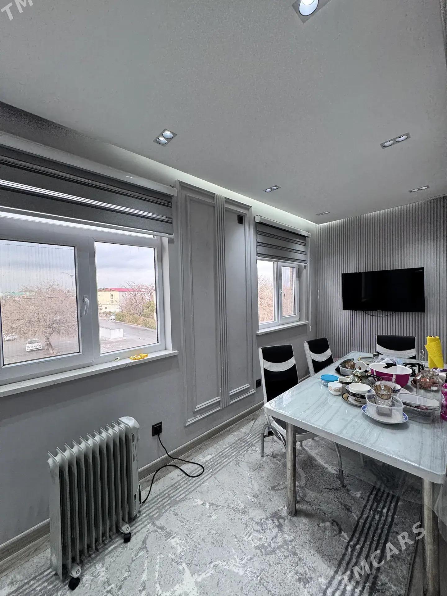 5mkr 4komnat 3etaž - 5 мкр - img 5