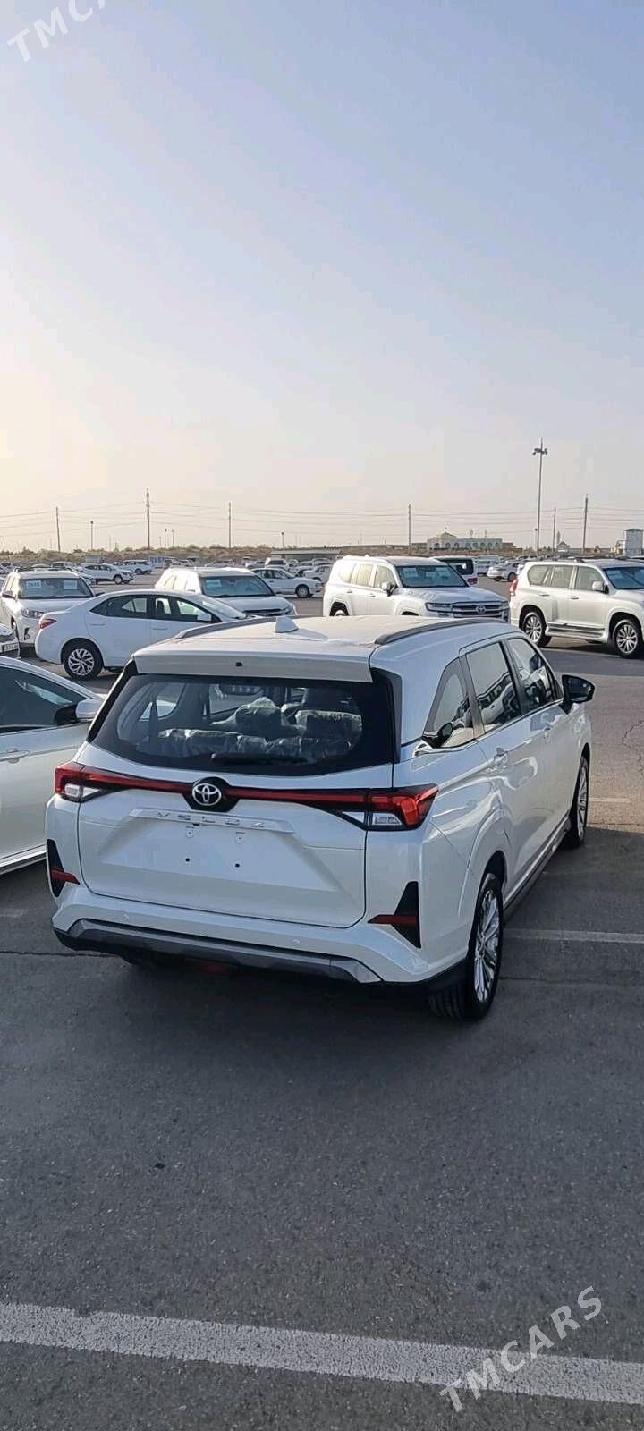 Toyota Veloz 2023 - 385 000 TMT - Ашхабад - img 4