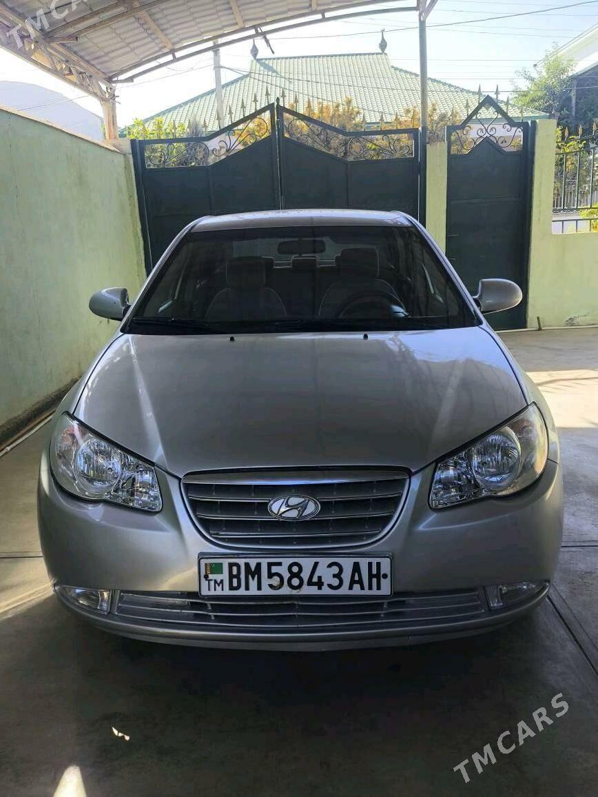 Hyundai Elantra 2010 - 140 000 TMT - Ак-Бугдайский этрап - img 2