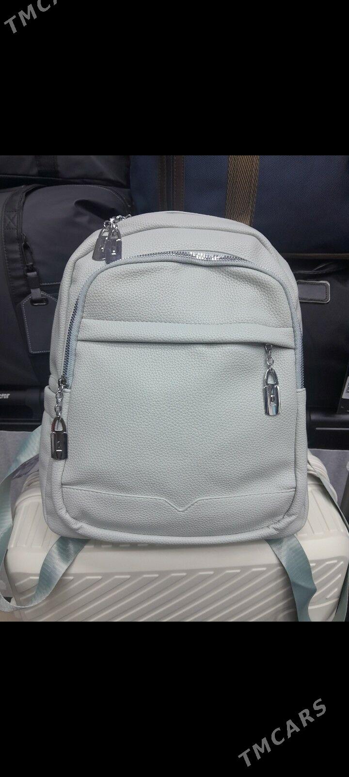 Sumka - Garaşsyzlygyň 15 ýyllygy Söwda Merkezi - img 3