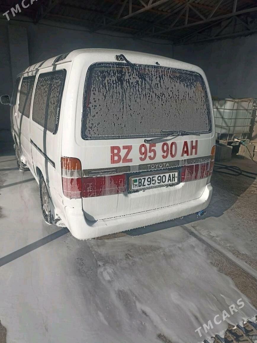 Toyota Hiace 1993 - 80 000 TMT - Теджен - img 7