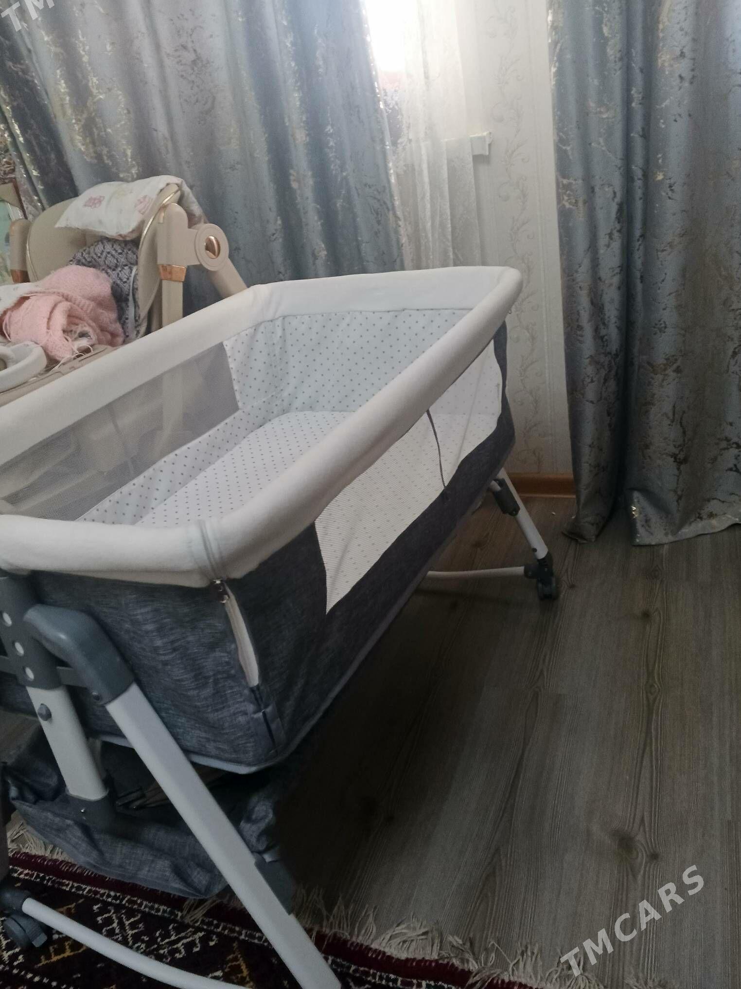 кроватка - Мир 4 - img 3