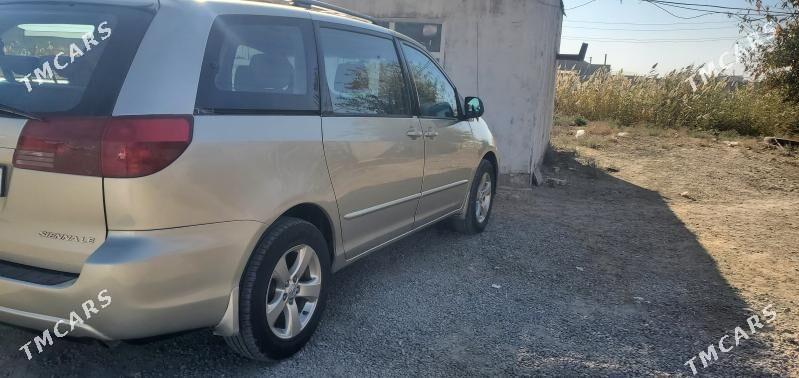 Toyota Sienna 2004 - 270 000 TMT - Мары - img 3