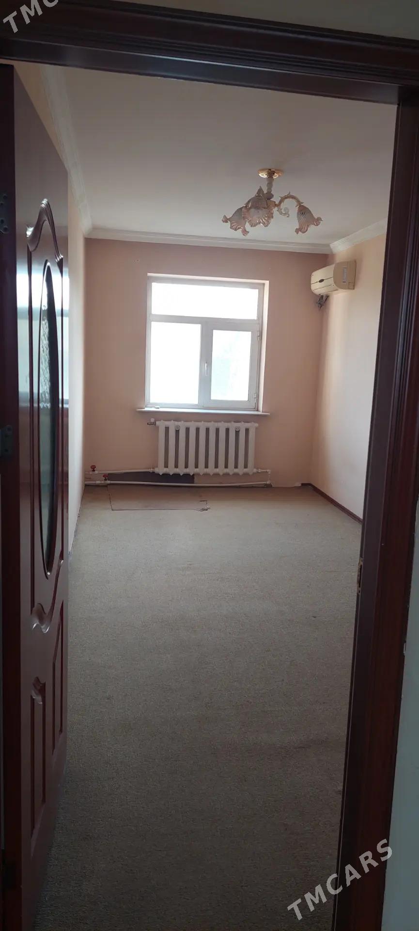 МЕЖЛАУКО 2 КОМ 4 ЭТАЖ  ПАНЕЛ - Kim raýon - img 2