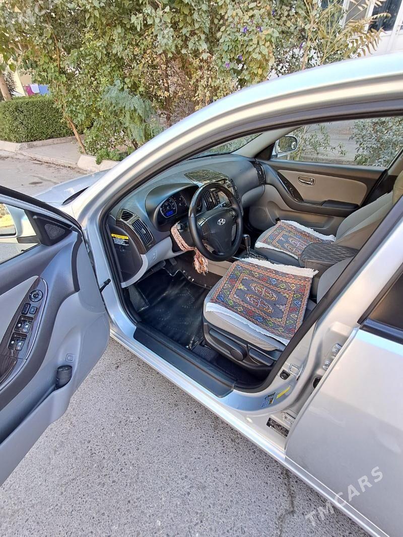 Hyundai Elantra 2010 - 152 000 TMT - 11 mkr - img 5