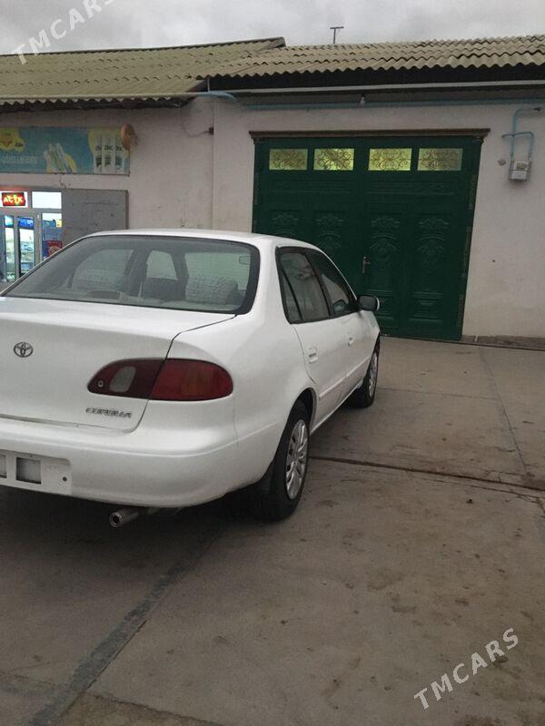 Toyota Corolla 1998 - 70 000 TMT - Köneürgenç - img 4