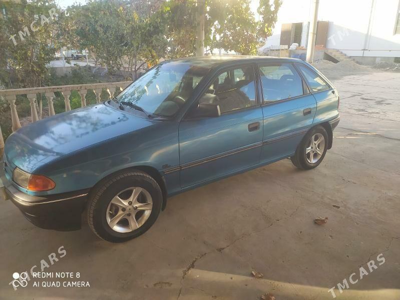 Opel Astra 1992 - 35 000 TMT - Mary - img 4