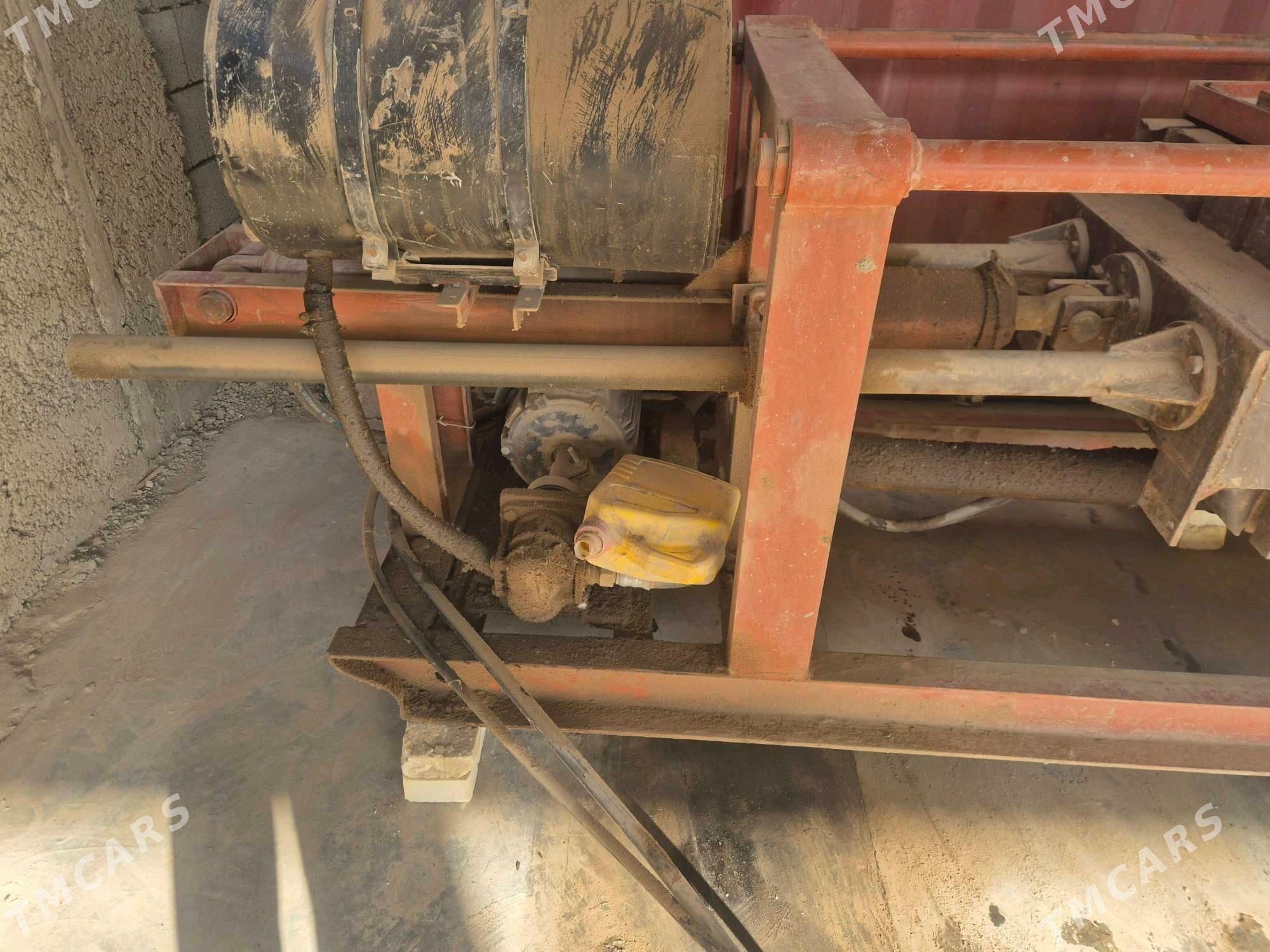 Pres StanokPres stanokPres s - Mary - img 3