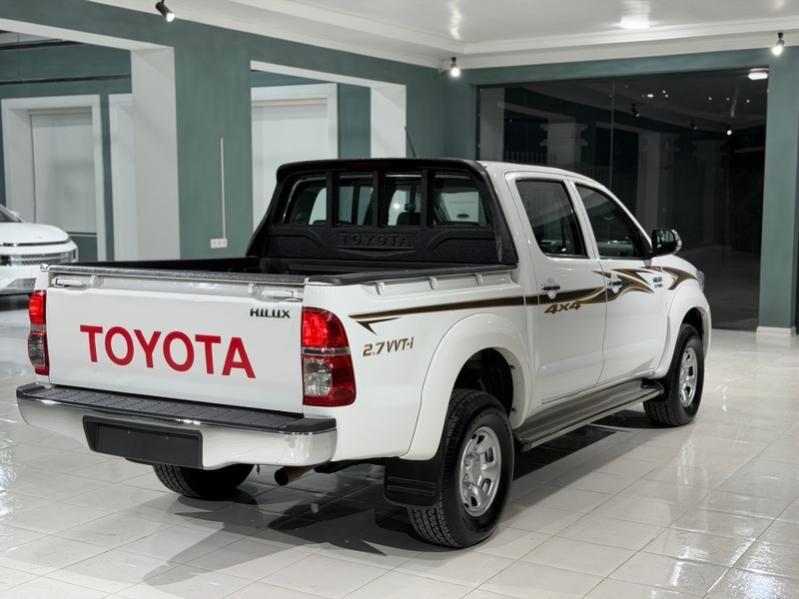Toyota Hilux 2014 - 353 000 TMT - Balkanabat - img 5