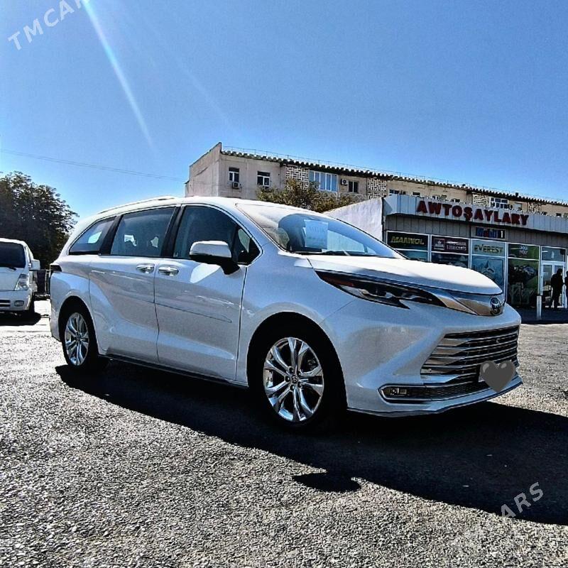 Toyota Sienna 2023 - 750 000 TMT - Гаудан "В" - img 2