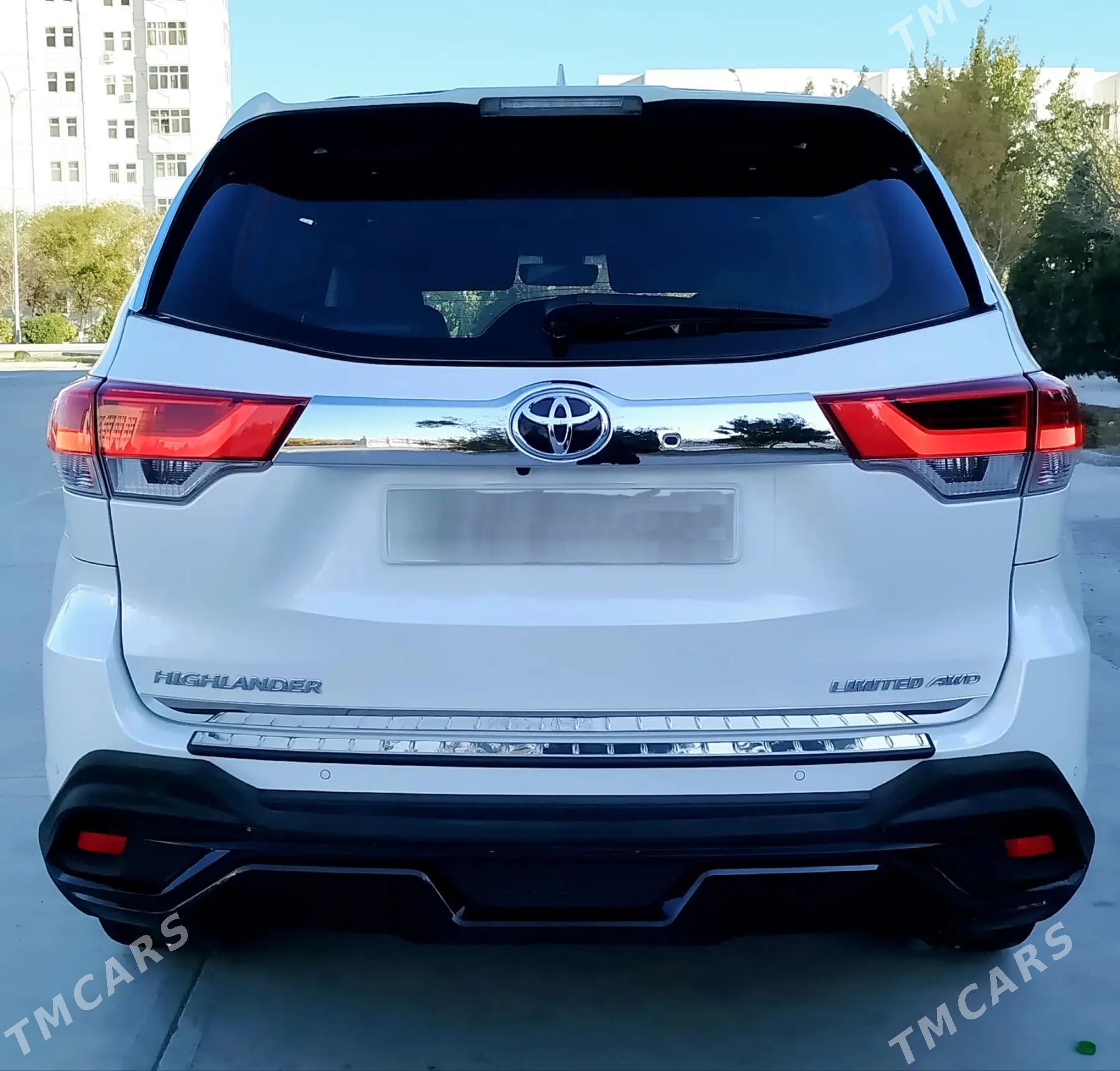 Toyota Highlander 2018 - 480 000 TMT - Тязе заман - img 5