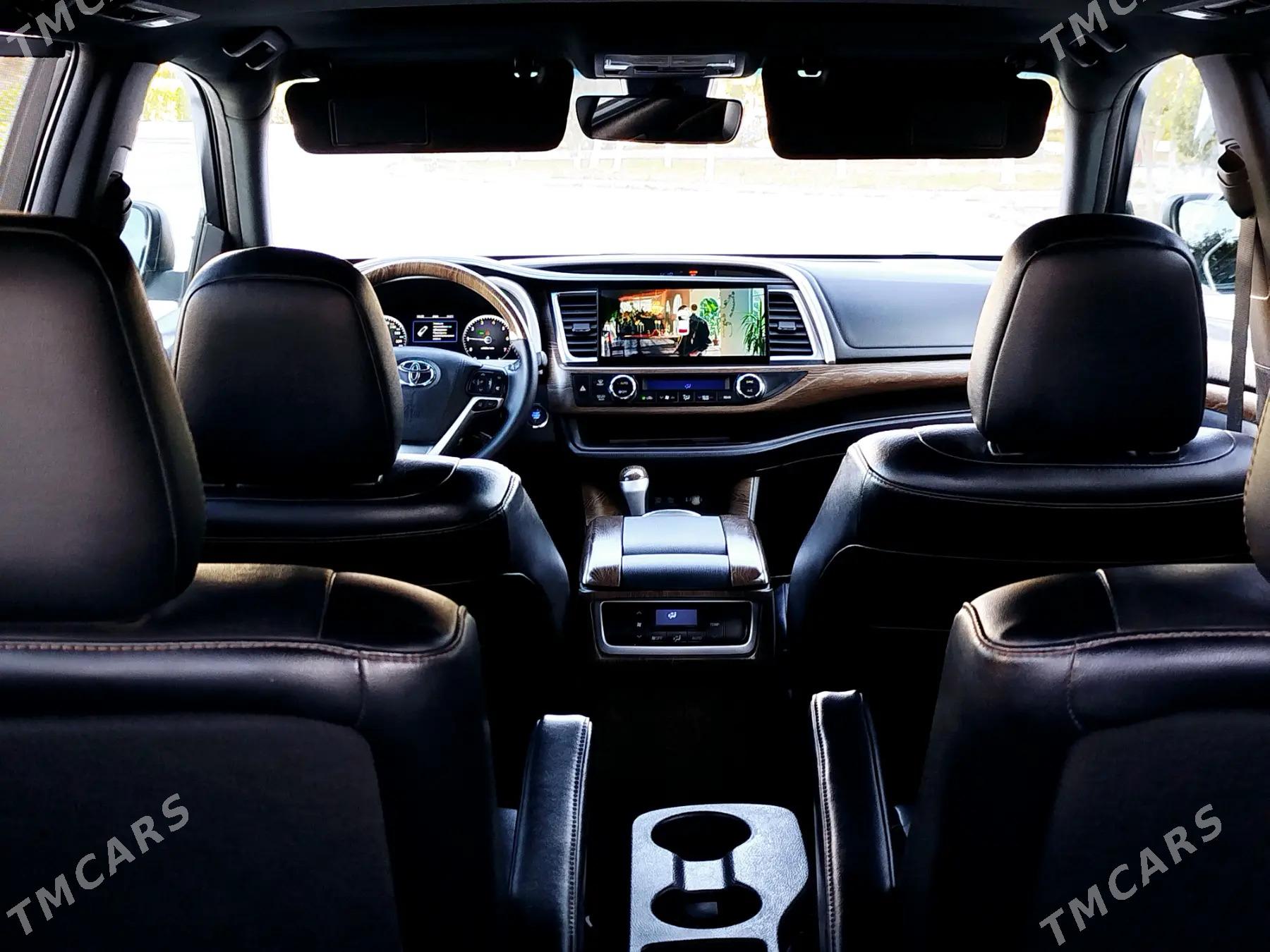 Toyota Highlander 2018 - 480 000 TMT - Тязе заман - img 10