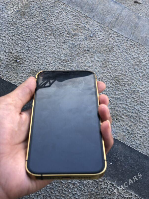 iPhone 12pro - Гумдаг - img 3