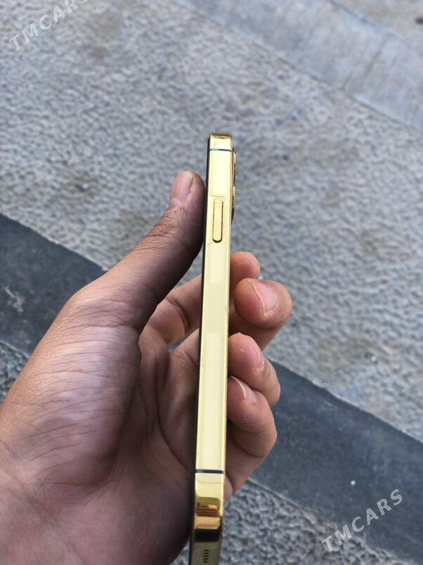 iPhone 12pro - Гумдаг - img 2