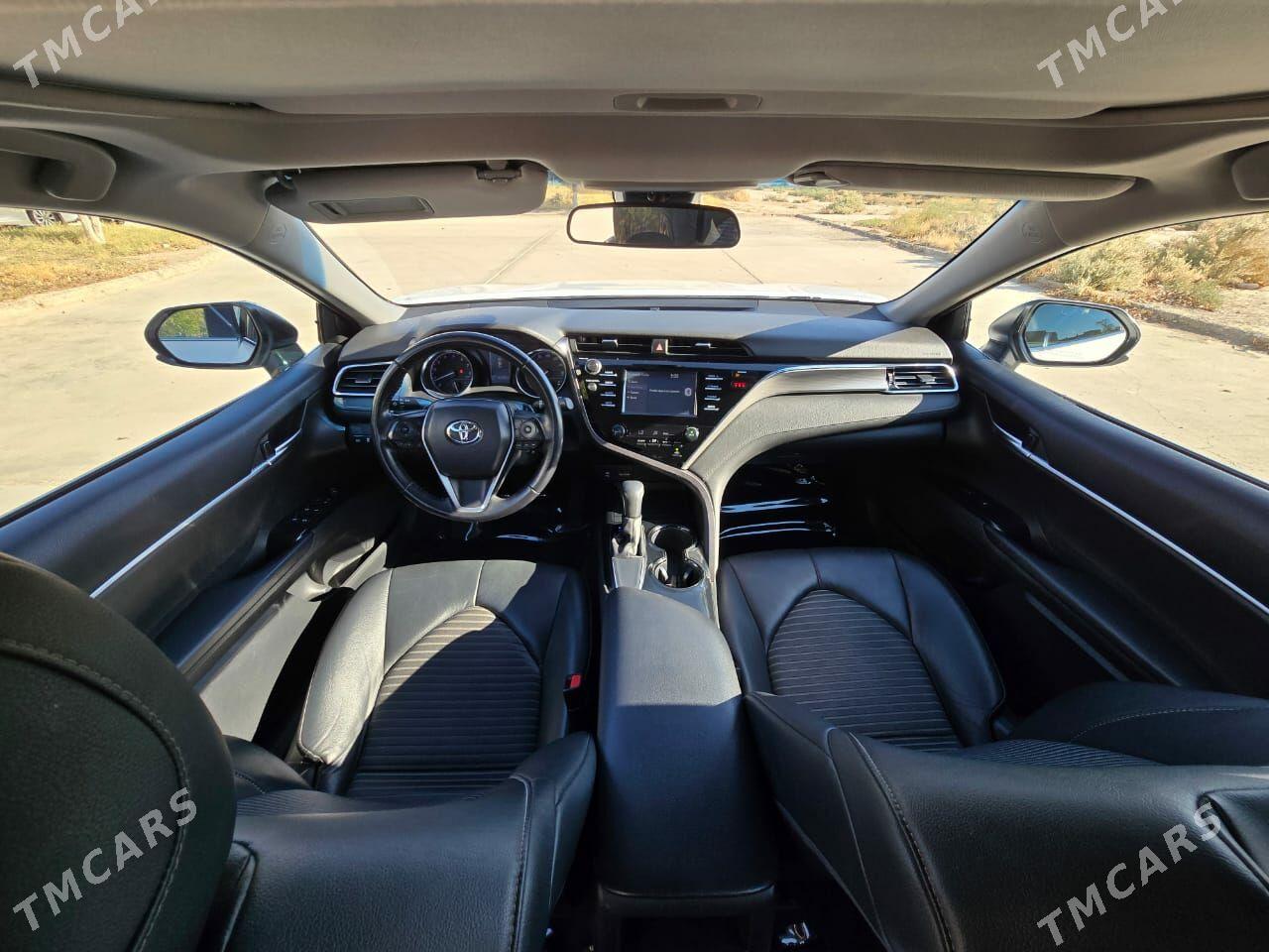 Toyota Camry 2018 - 315 000 TMT - Балканабат - img 7