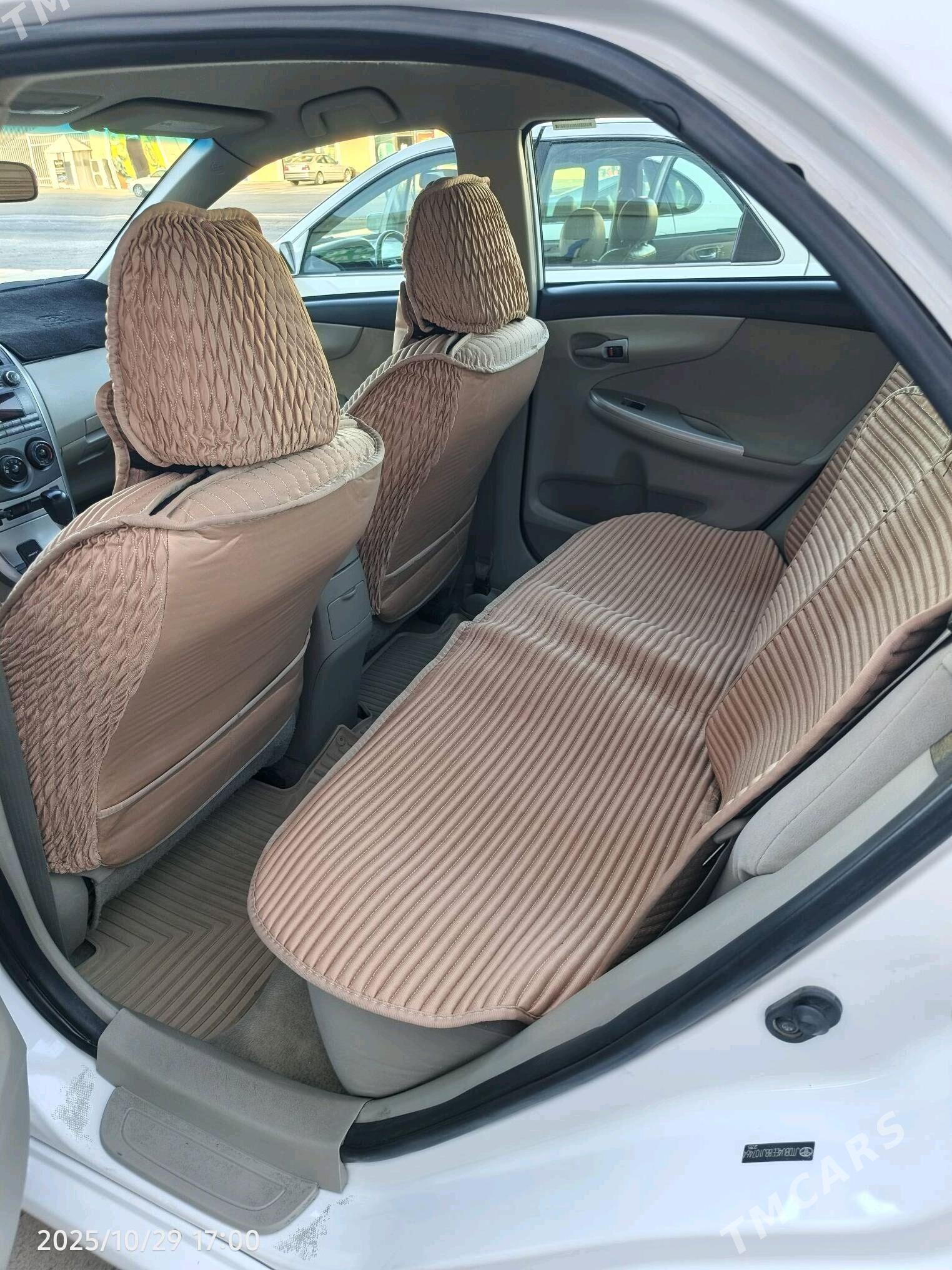 Toyota Corolla 2012 - 160 000 TMT - Ак-Бугдайский этрап - img 4