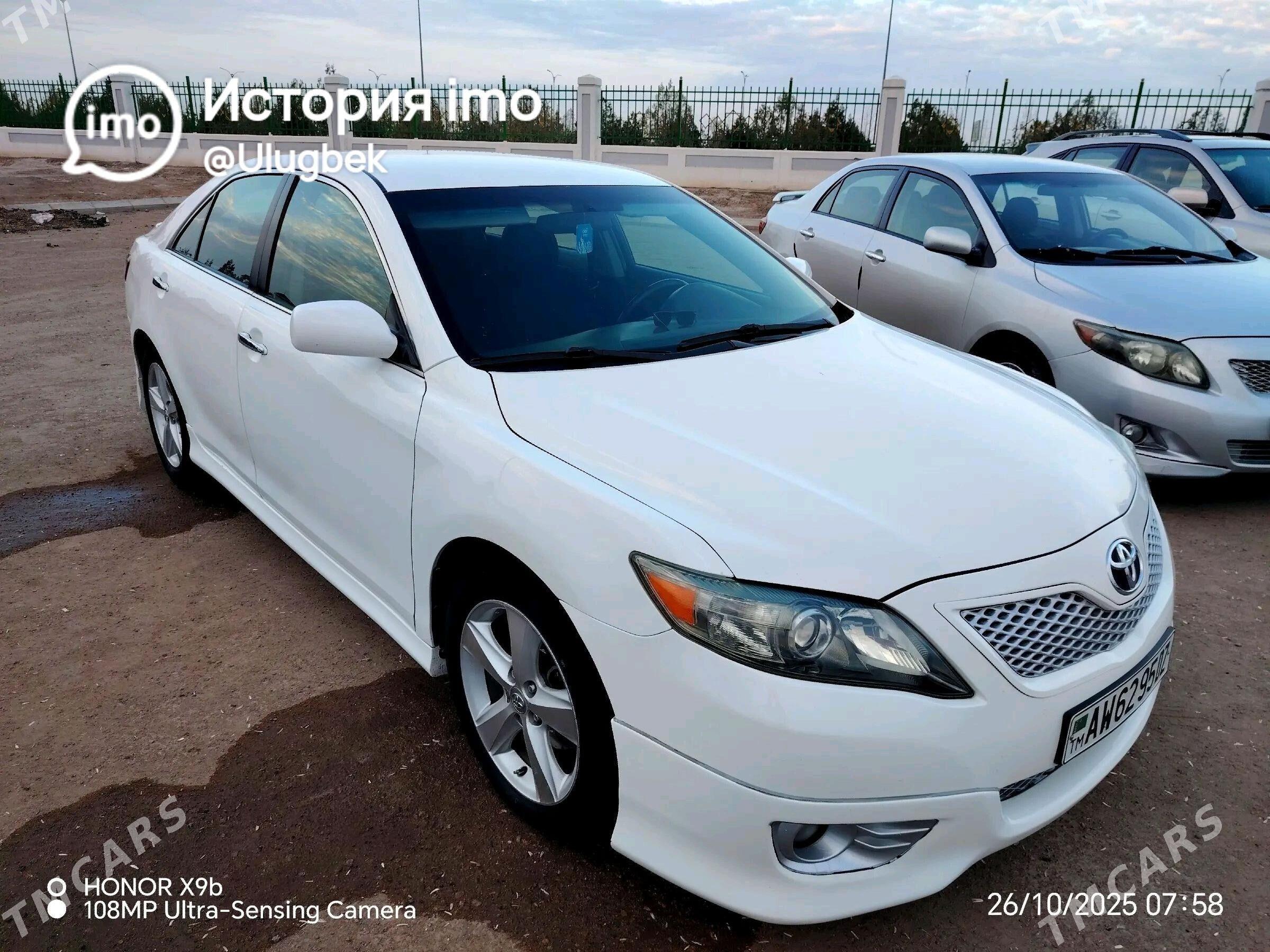 Toyota Camry 2010 - 240 000 TMT - Köneürgenç - img 1