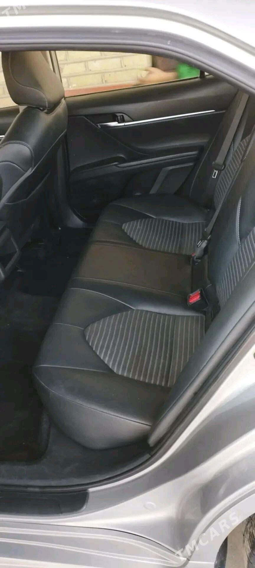 Toyota Camry 2020 - 320 000 TMT - Байрамали - img 2