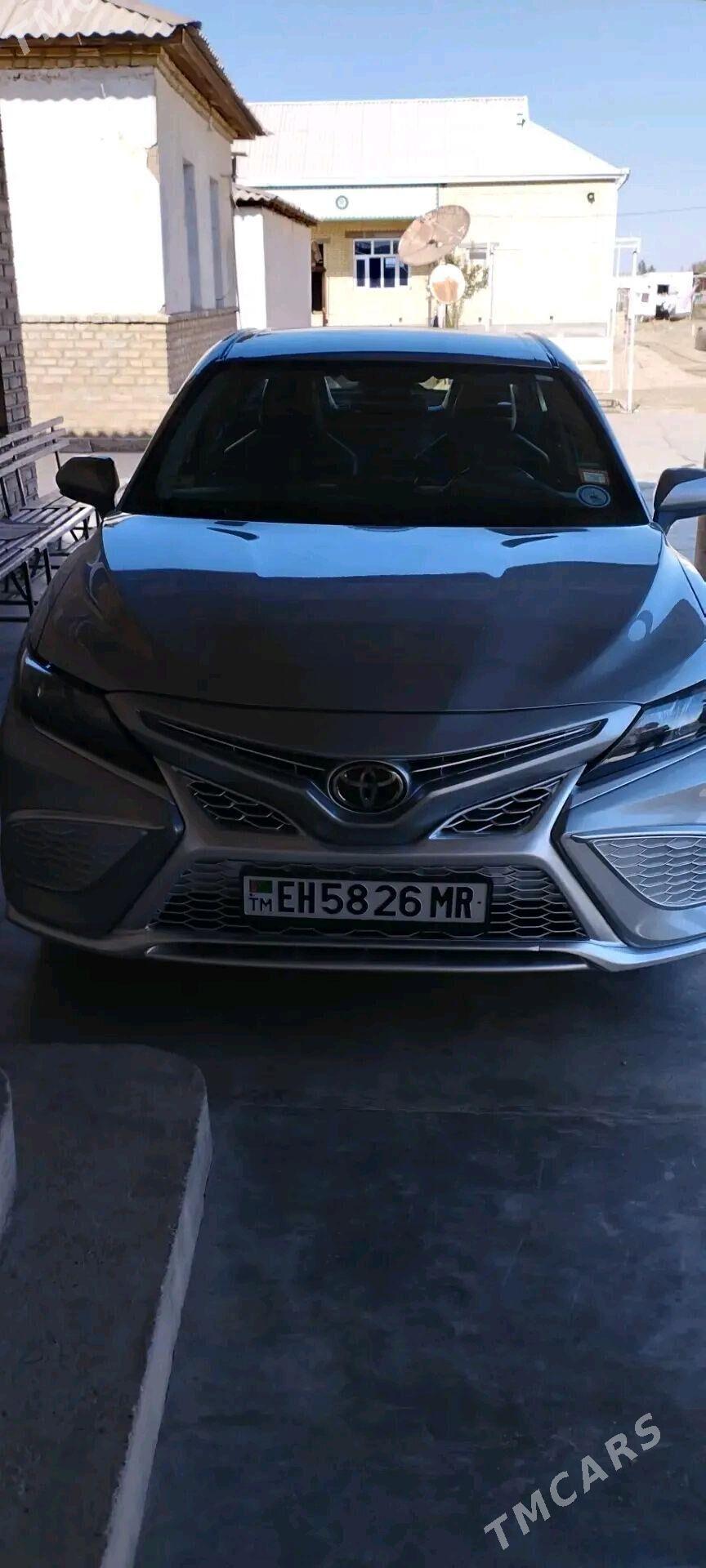 Toyota Camry 2020 - 320 000 TMT - Байрамали - img 7