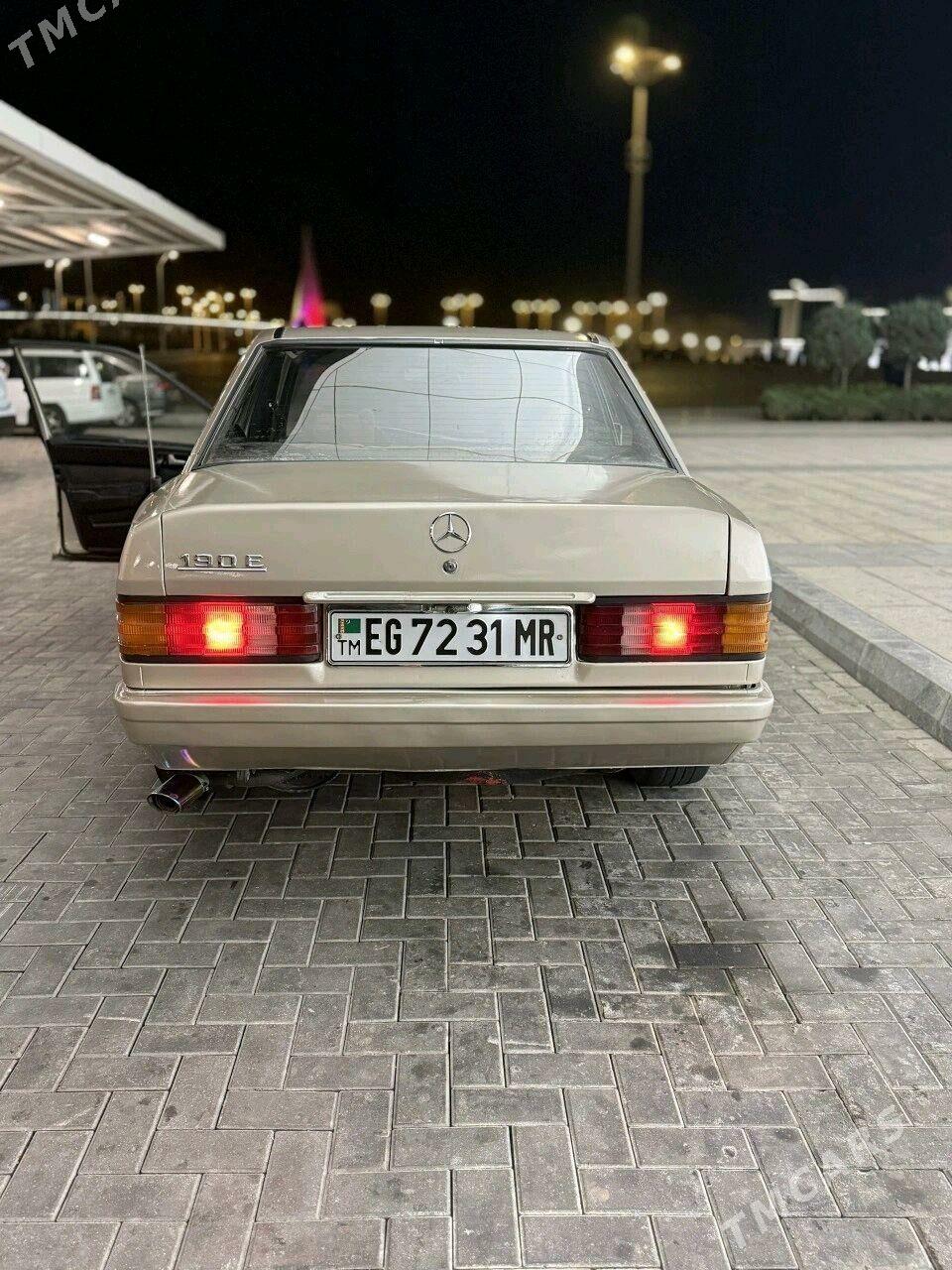 Mercedes-Benz 190E 1990 - 50 000 TMT - Mary - img 6