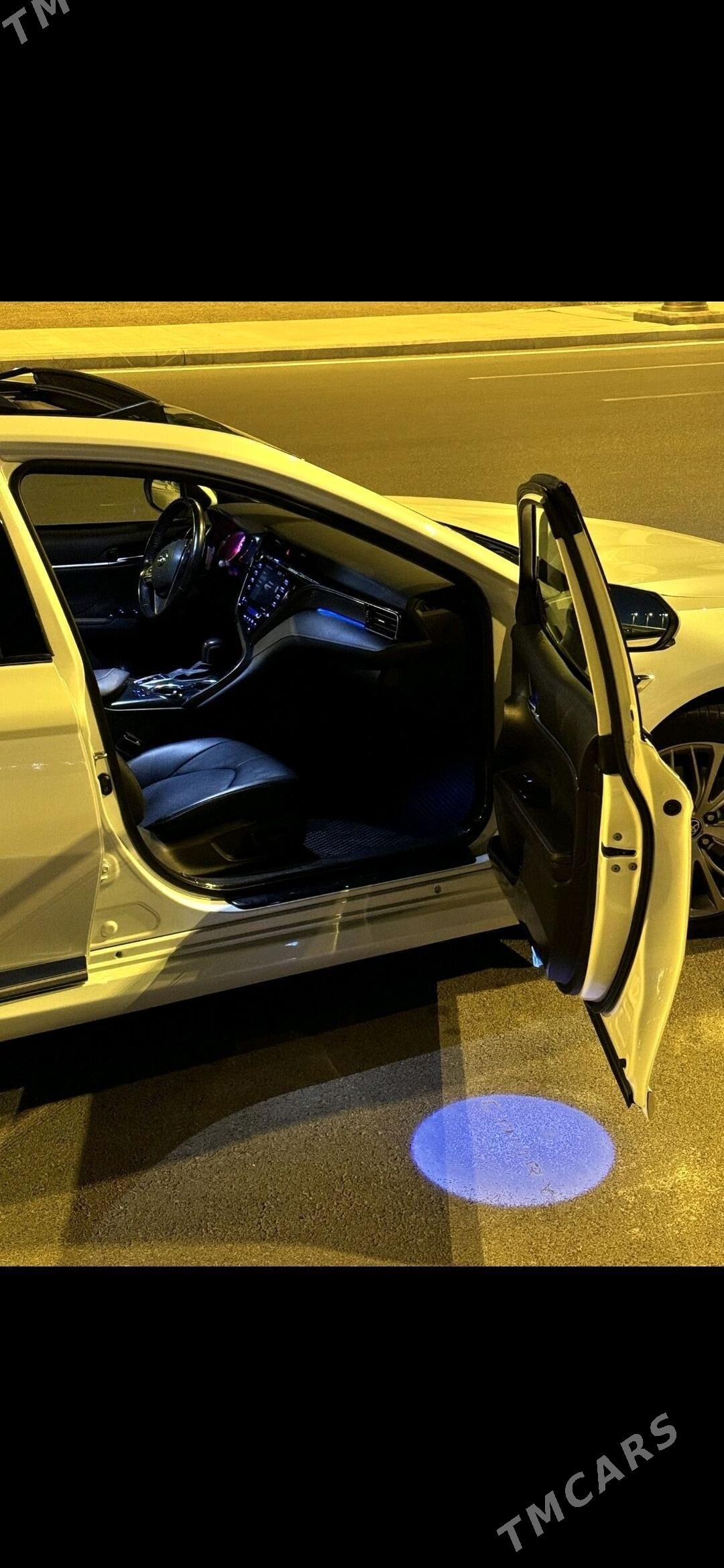 Toyota Camry 2021 - 448 000 TMT - Ашхабад - img 4