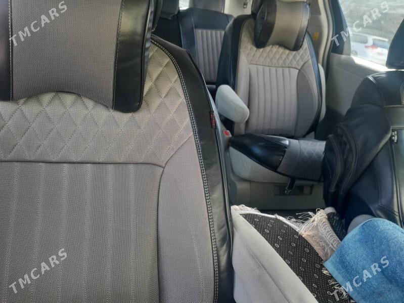 Toyota Sienna 2011 - 300 000 TMT - Ашхабад - img 6