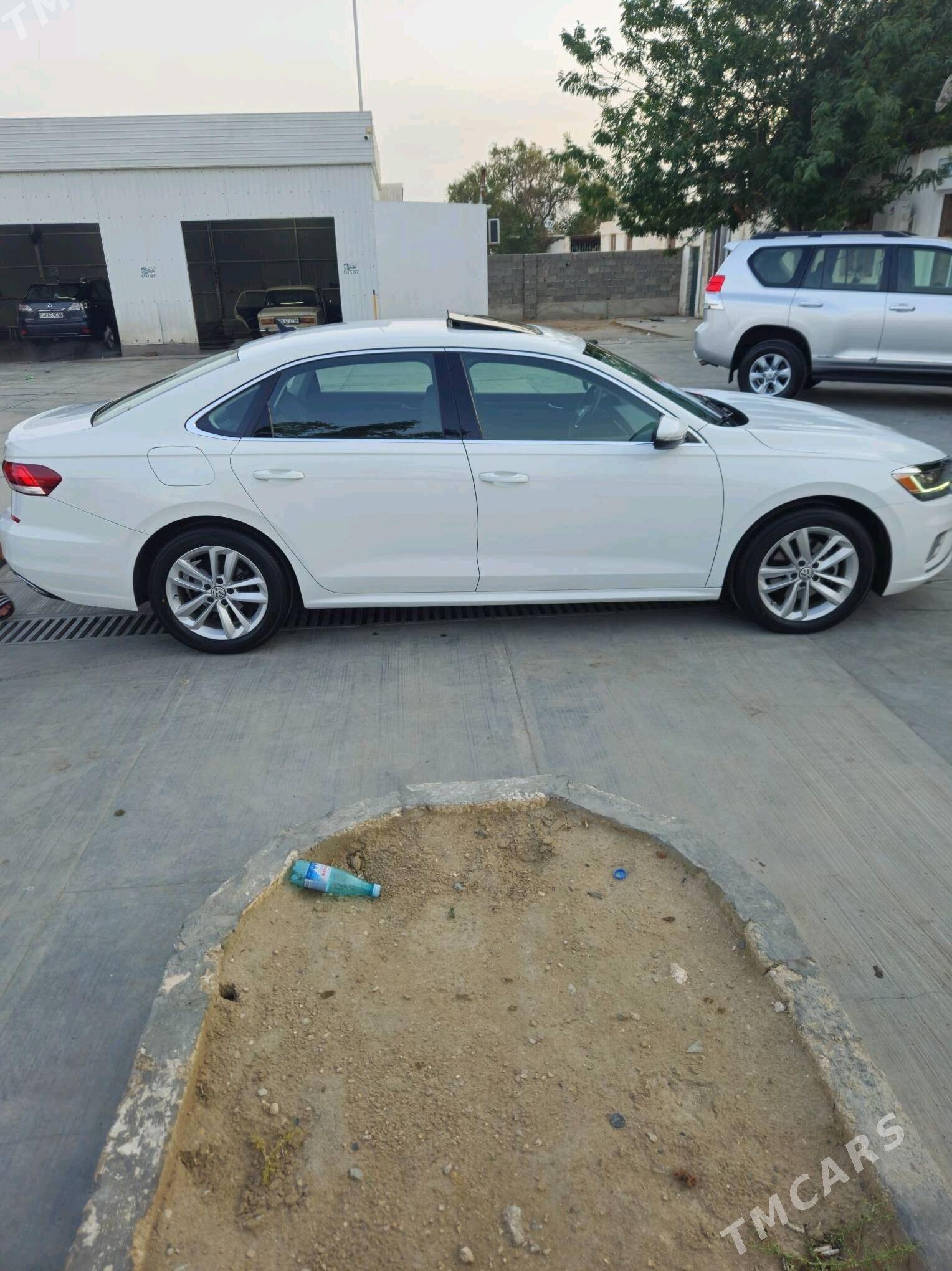 Volkswagen Passat 2021 - 275 000 TMT - Aşgabat - img 3