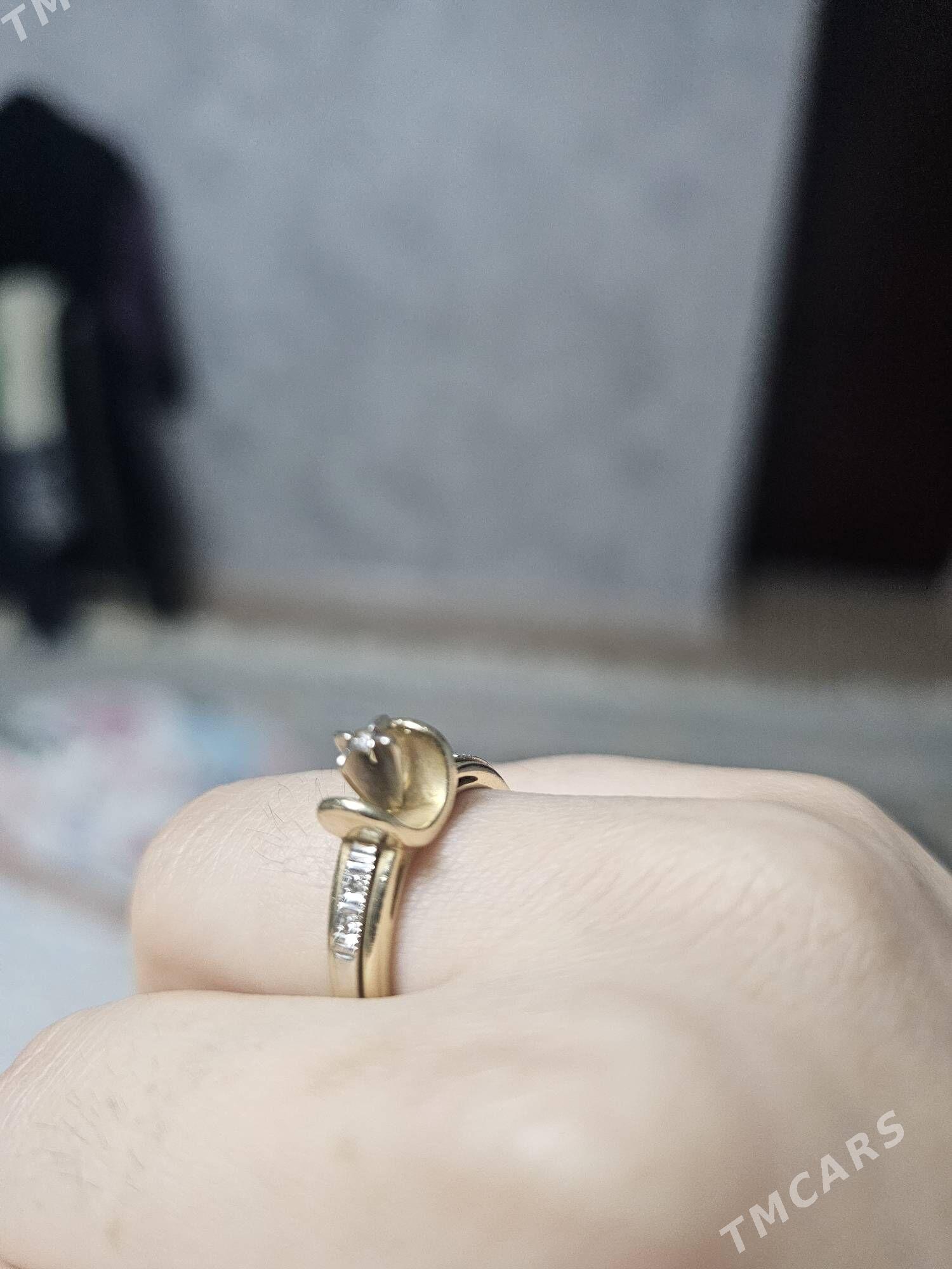 gyzyl yuzik Yerevan - Кëши - img 5