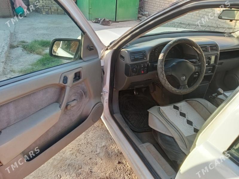 Opel Vectra 1989 - 38 000 TMT - Туркменабат - img 4