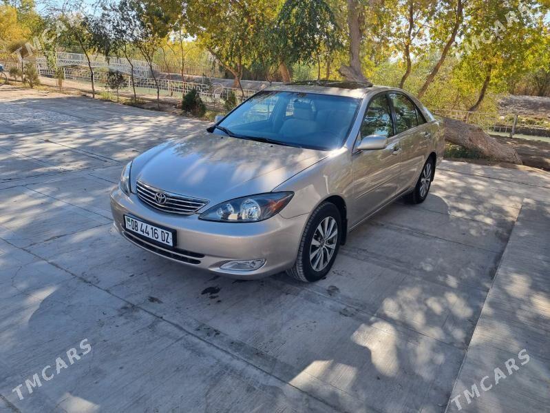 Toyota Camry 2003 - 185 000 TMT - Гурбансолтан Едже - img 2
