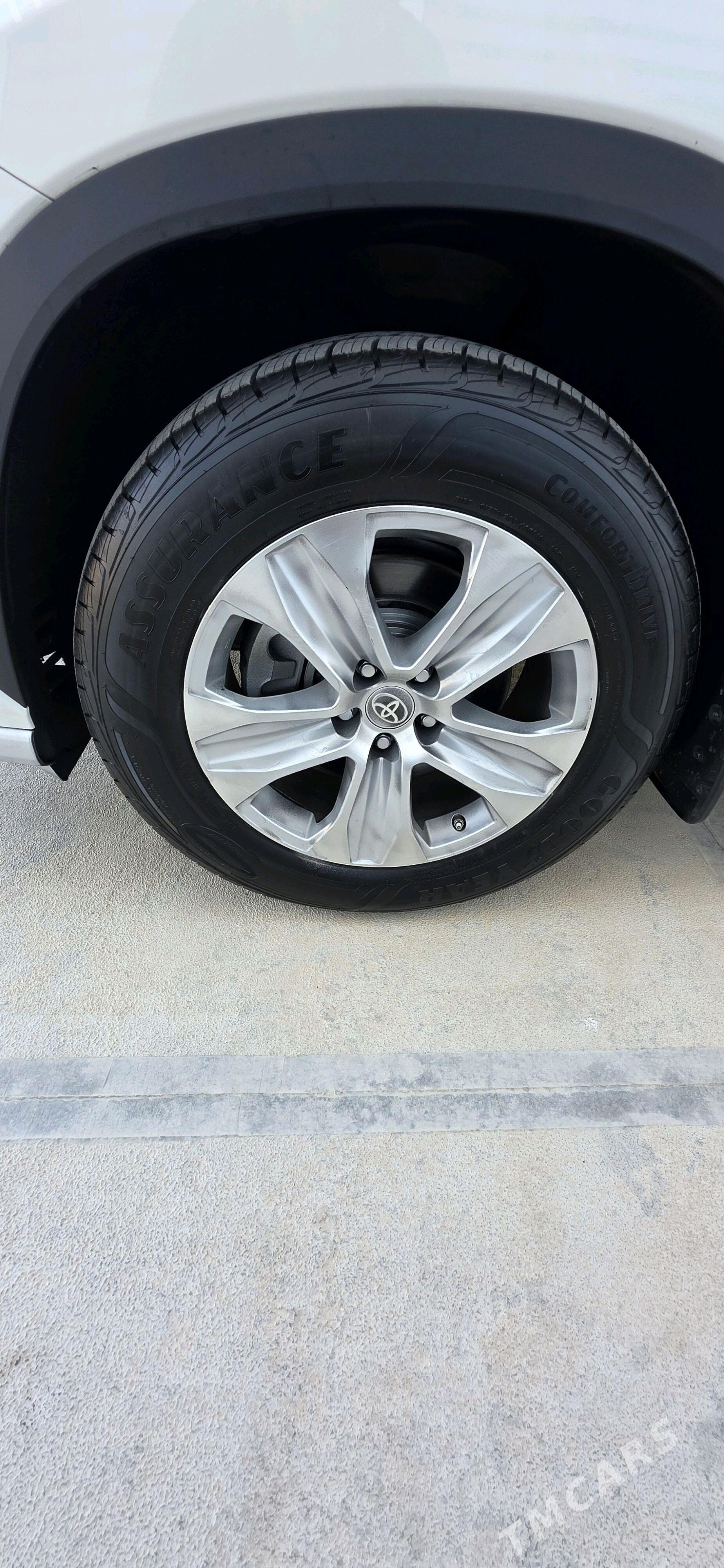 Toyota Highlander 2020 - 657 000 TMT - Мары - img 2