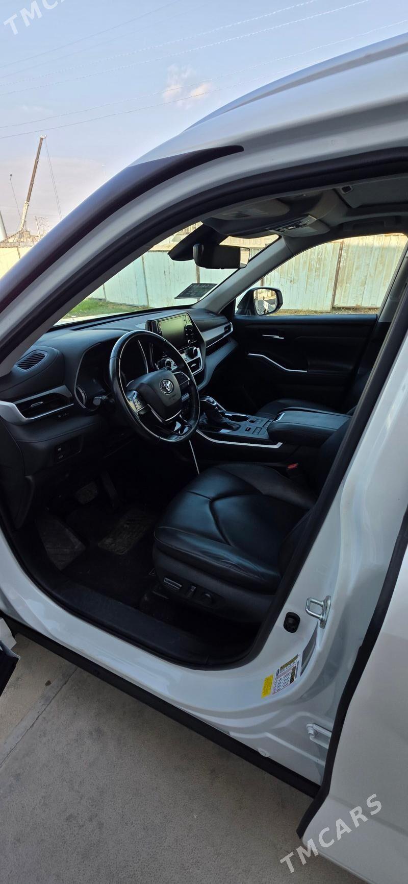 Toyota Highlander 2020 - 657 000 TMT - Мары - img 3