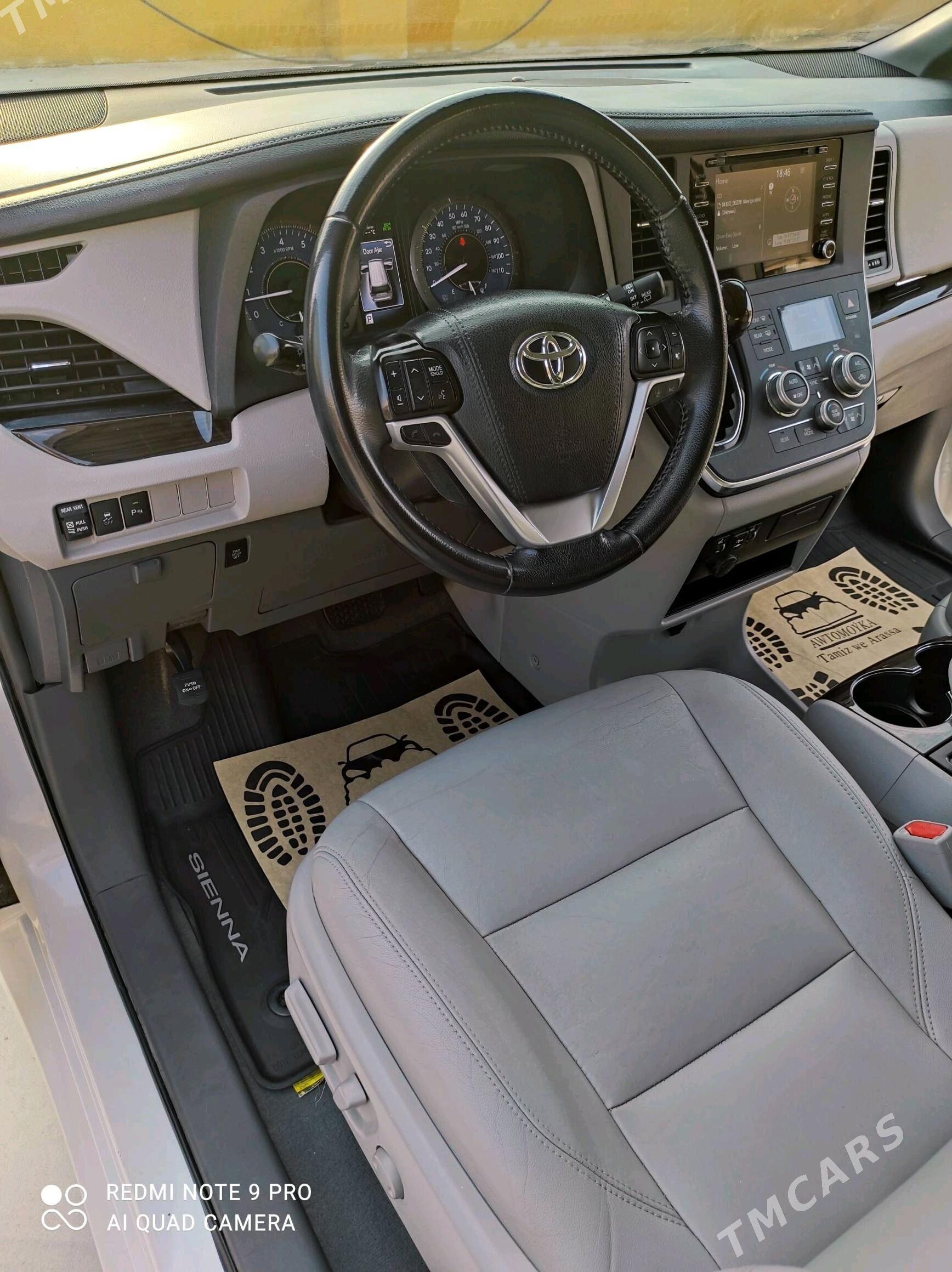 Toyota Sienna 2020 - 445 000 TMT - Мир 2 - img 7