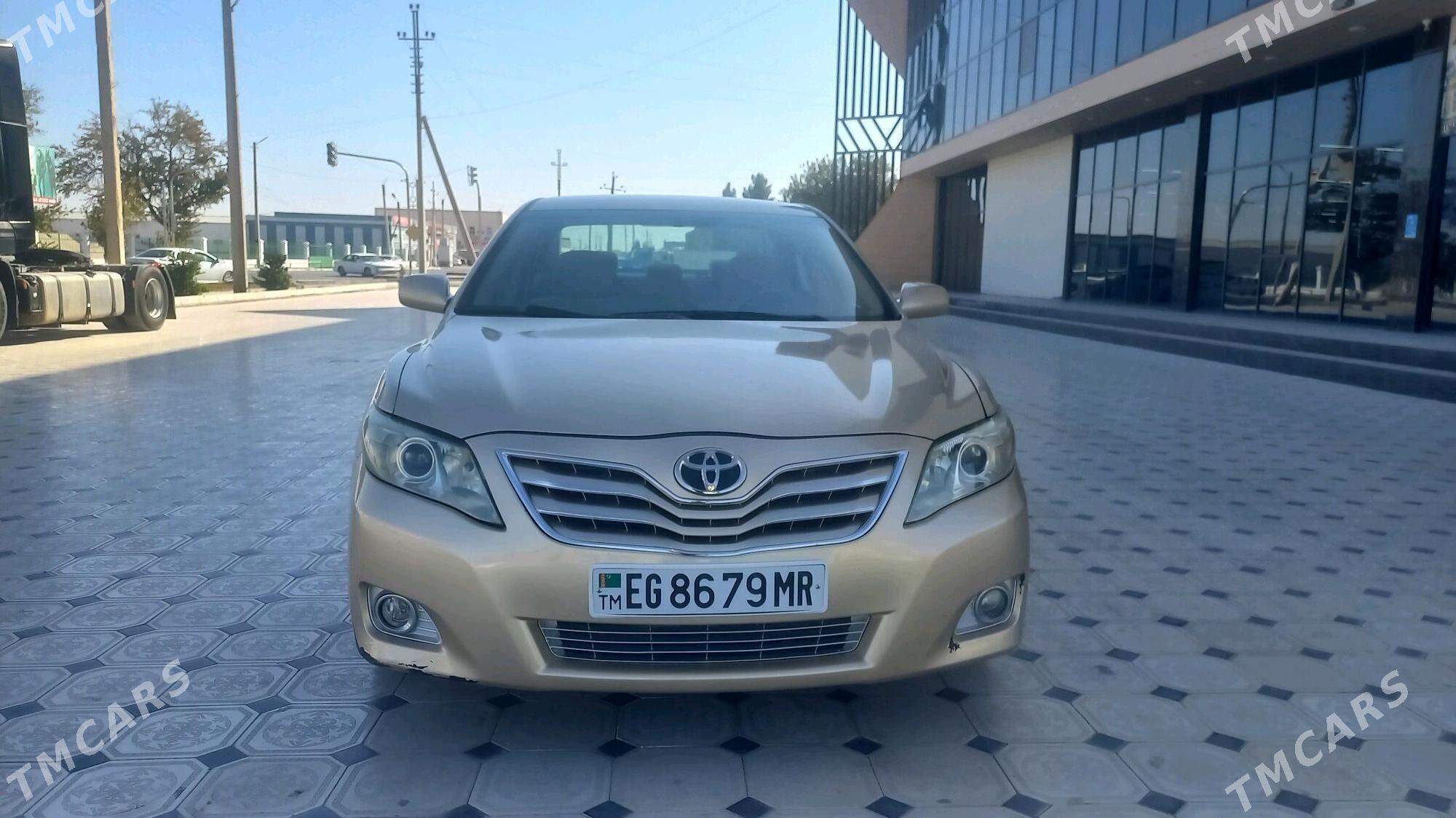 Toyota Camry 2011 - 190 000 TMT - Мары - img 2
