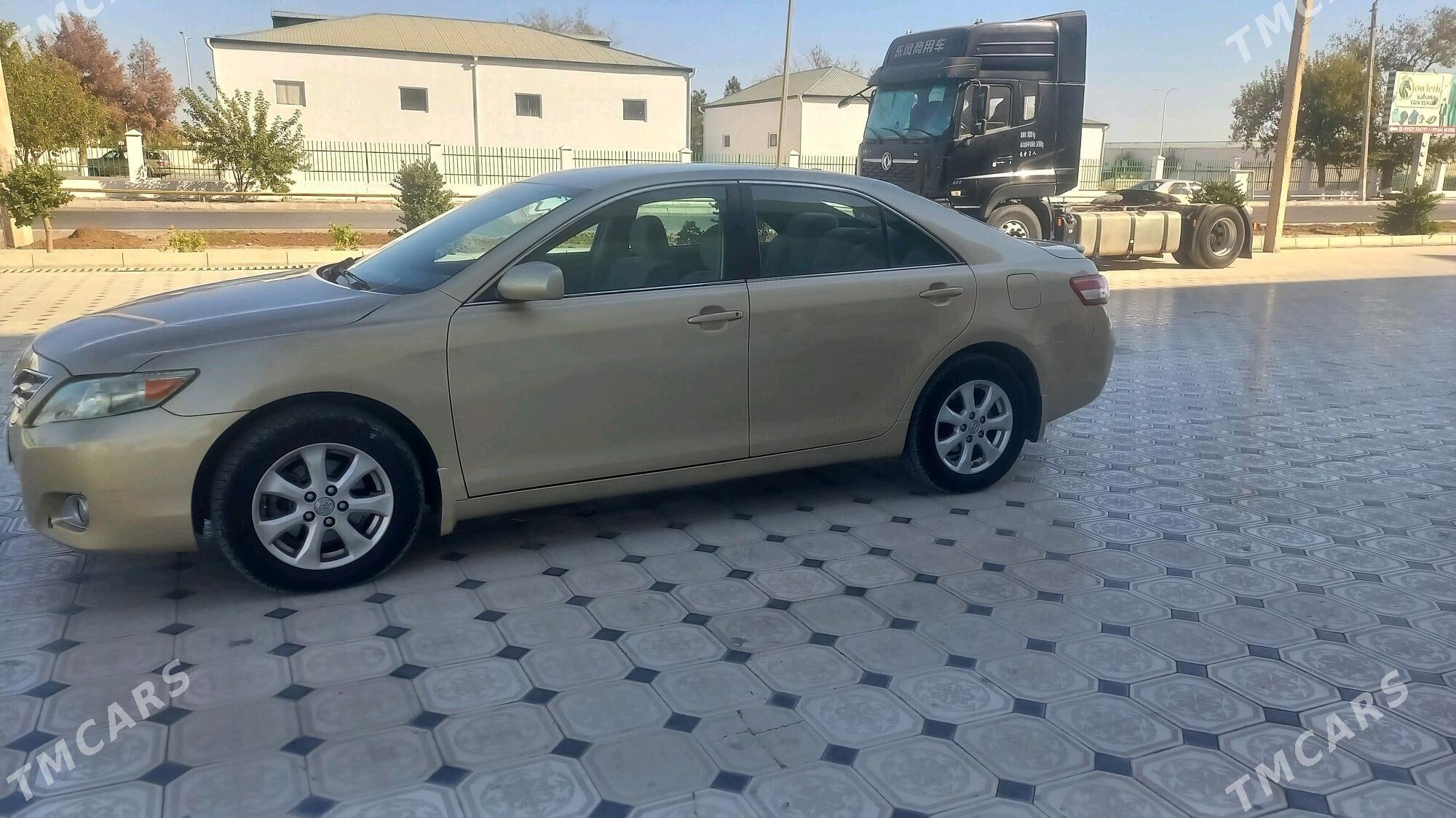 Toyota Camry 2011 - 190 000 TMT - Мары - img 5