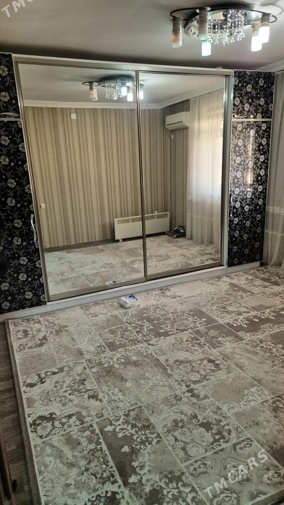 ПРОДАЁТСЯ КВАРТИРА - Türkmenbaşy - img 1