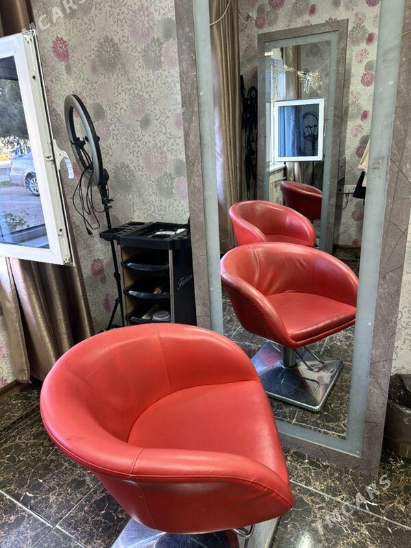 manikyurshitsa, zenski prhmr - Туркменабат - img 2