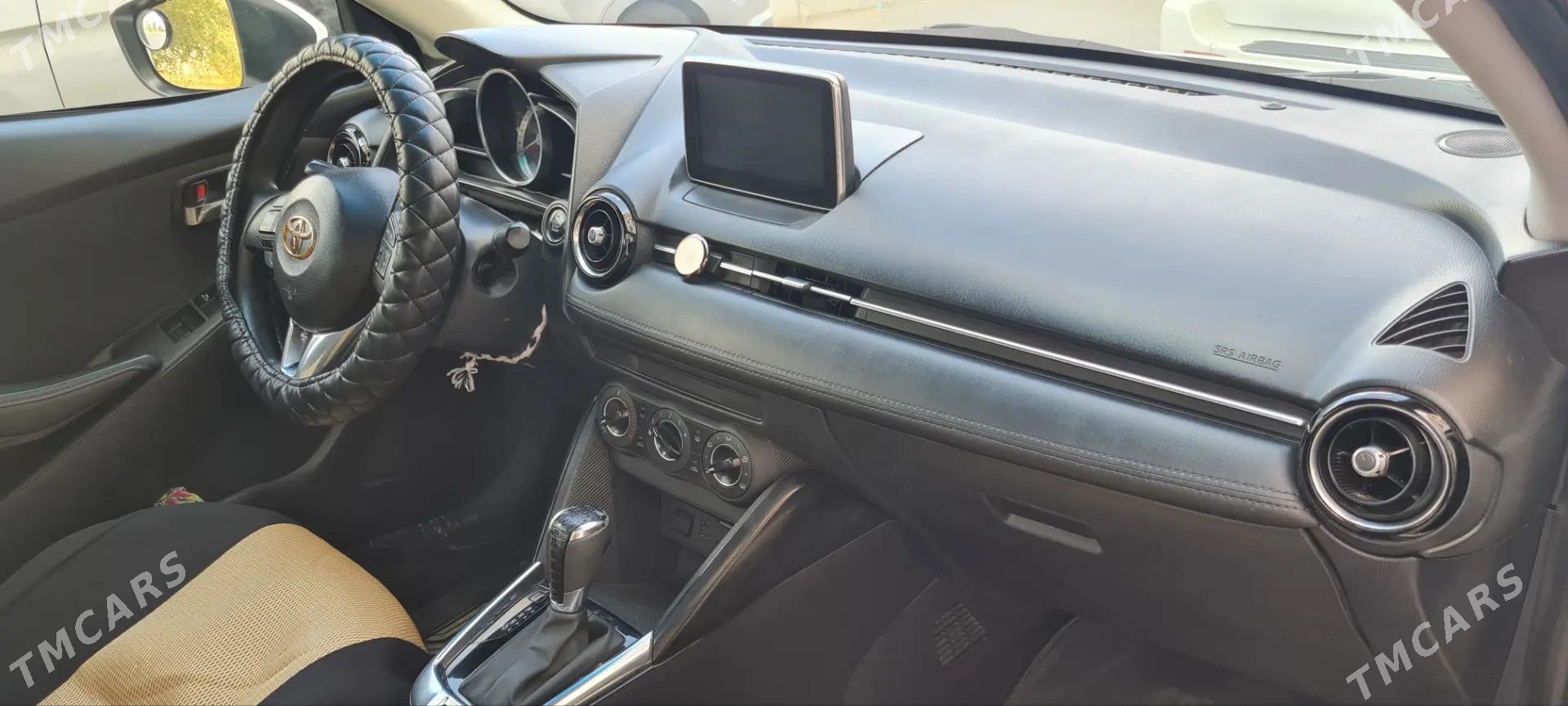 Toyota Yaris 2017 - 220 000 TMT - Туркменабат - img 6