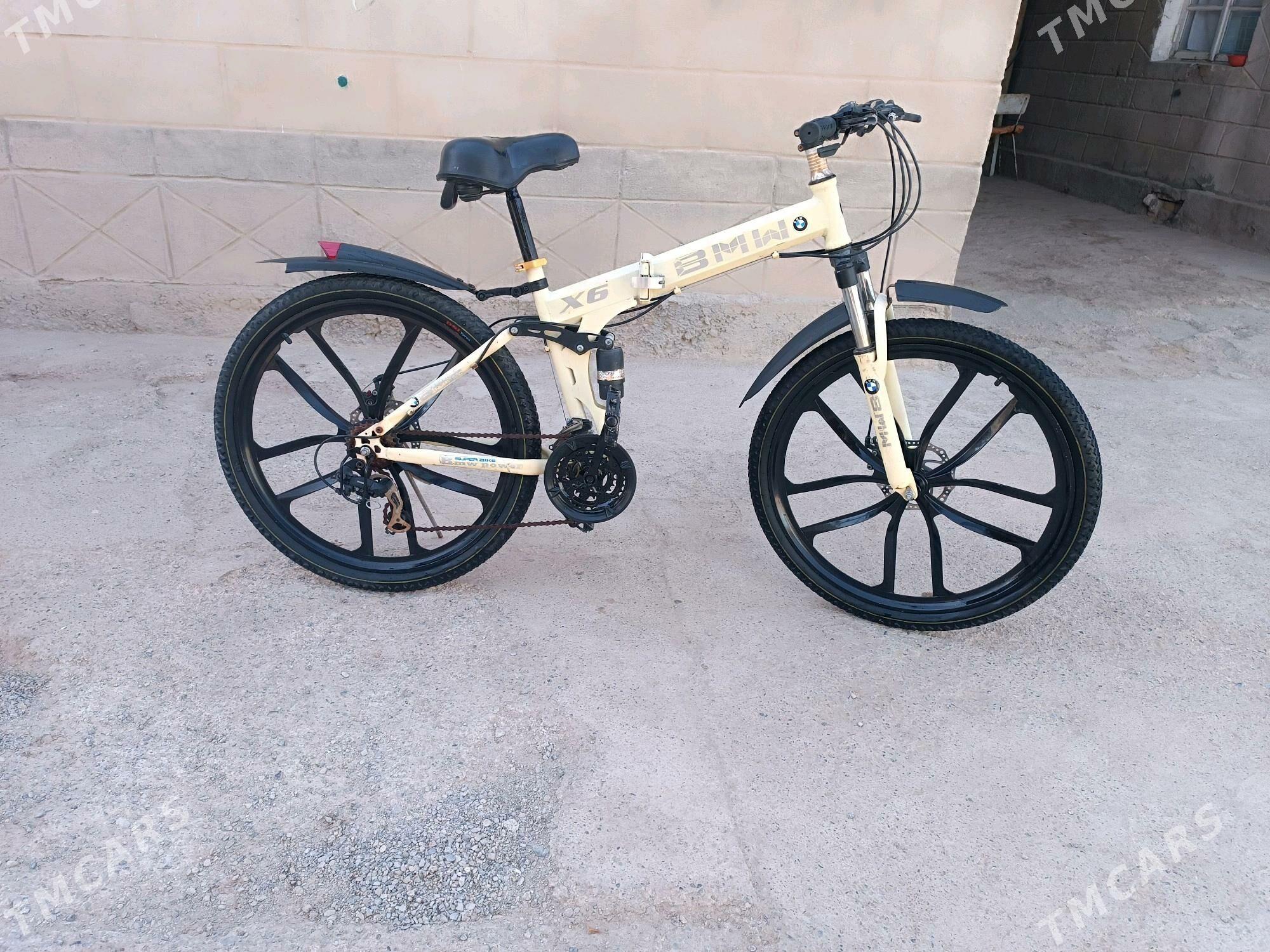 BMW X6 - Tejen - img 1